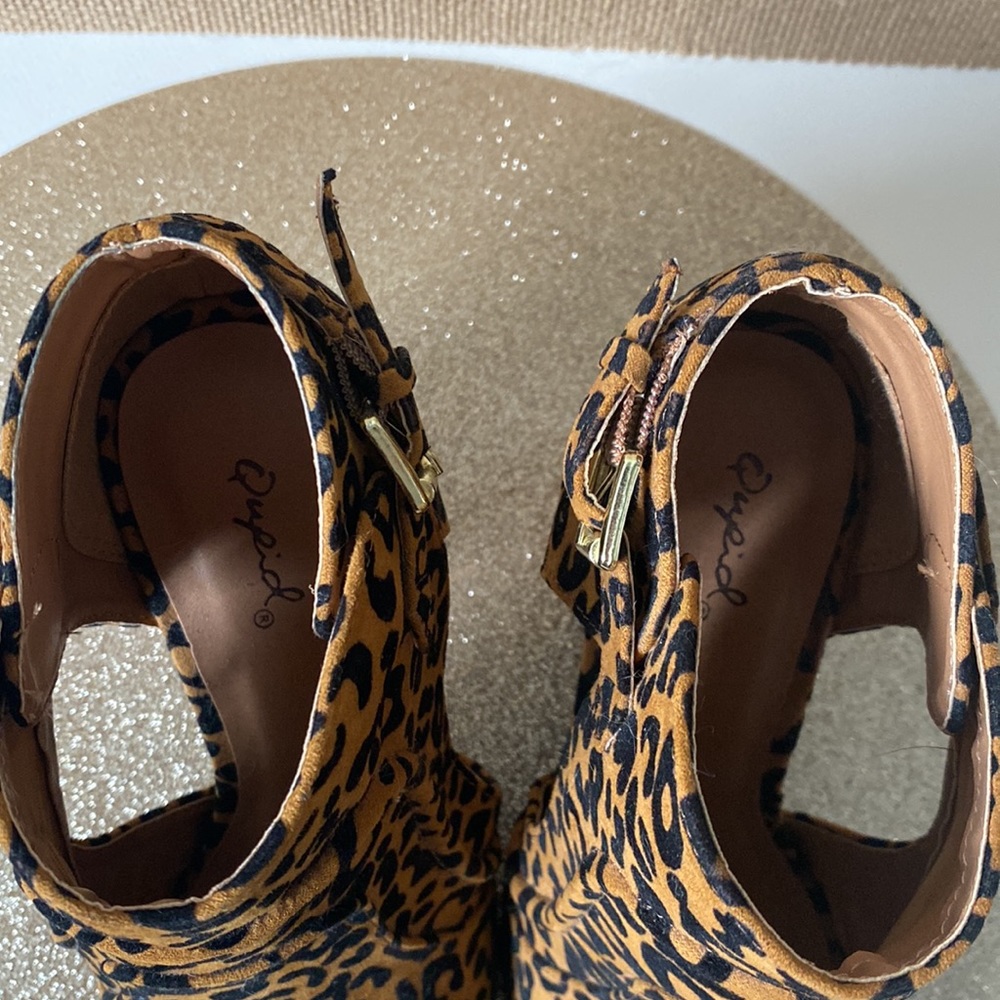 Qupid Leopard Booties - Picture 7 of 7